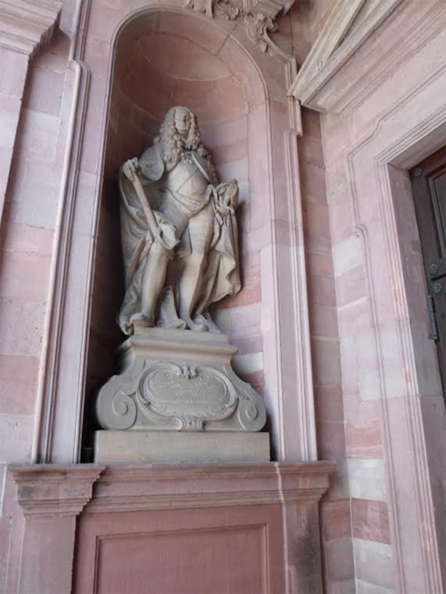 Karl Philipp's Statue