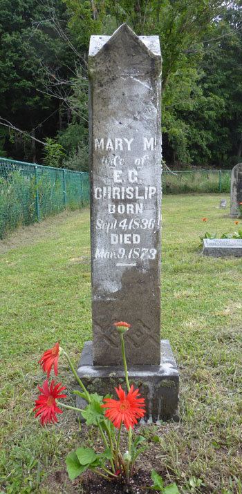 Mary M. Daniels Headstone