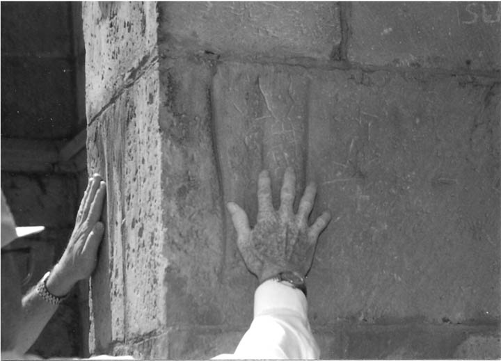 Grooves on Schlosskirche walls